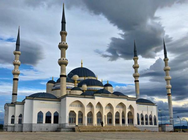 Foto de la mezquita de Kojatepe