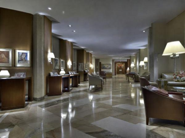 Foto de BEST WESTERN PLUS Hotel Galles