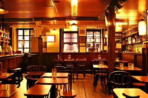 Foto Albertine Cafe & Bar