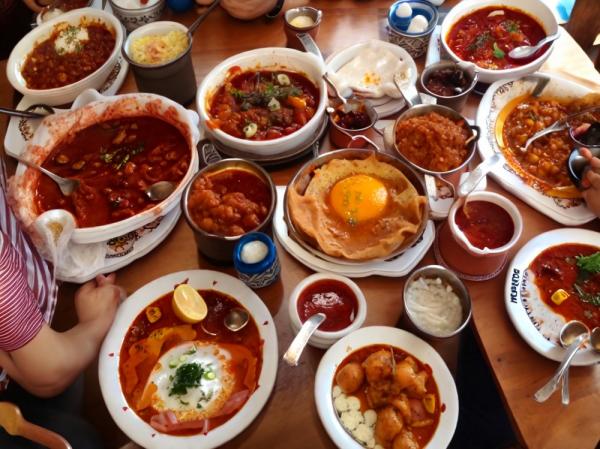 Foto del Dr. Shakshuka